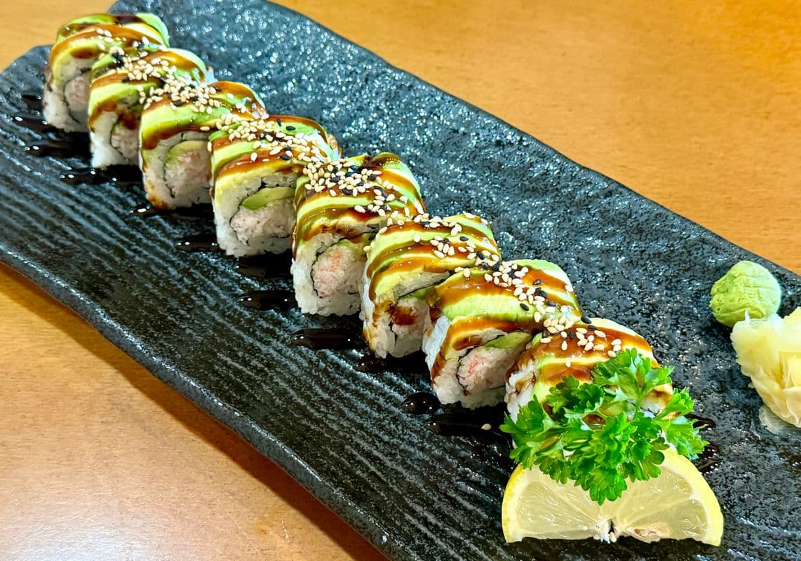 Caterpillar Roll (8 pcs)
