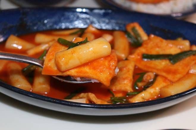Stir-Fried Spicy Rice Cake