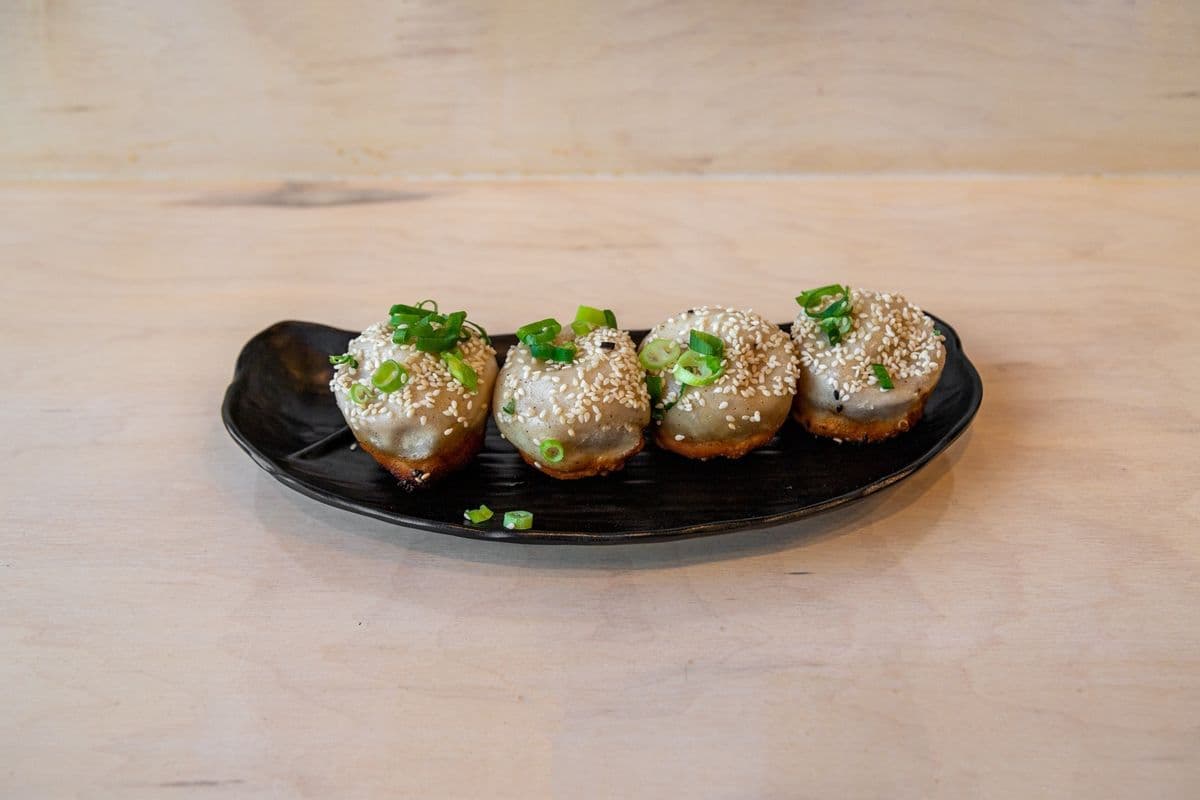 Yang's Pork Soup Dumpling (4 Pcs)