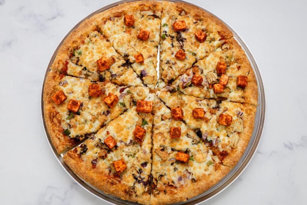 Small Butter Chicken Pizza