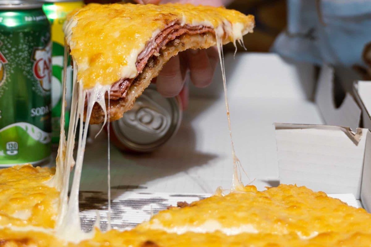 Large Nice to Meet Ya Pizza