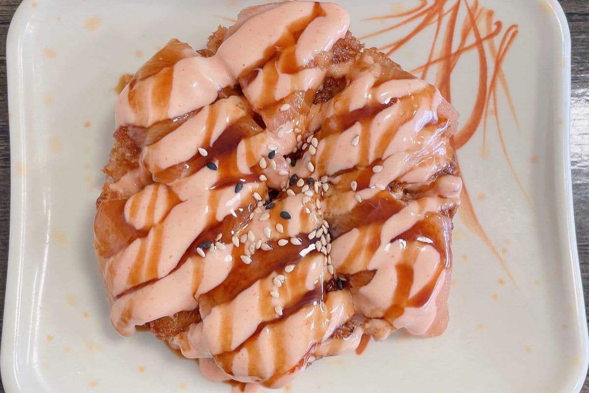 115. Spicy Salmon Pizza