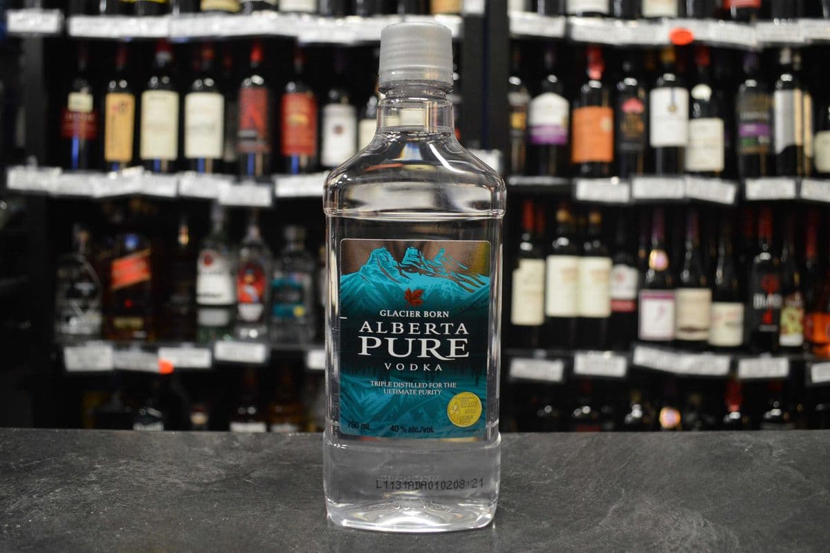 Alberta Pure Vodka (750 ml) (1 x 750)
