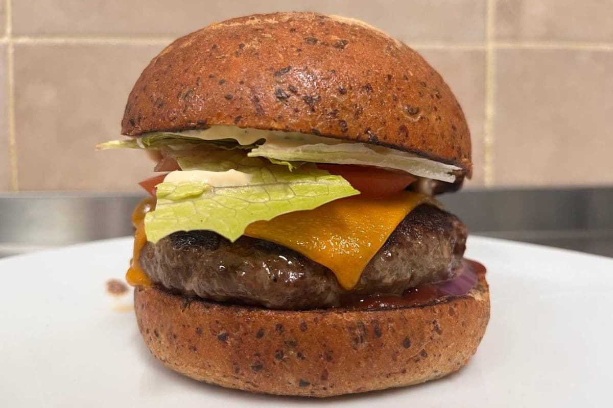 KFS Low Carb Spicy Brisket Burger