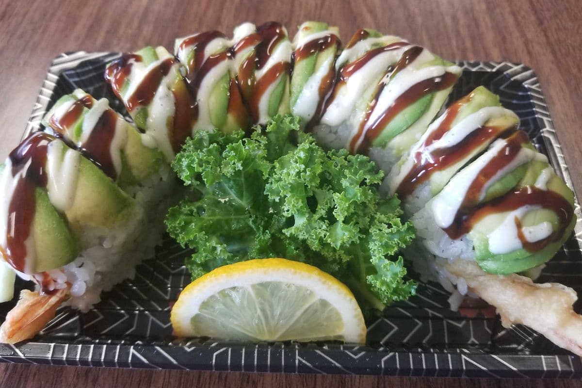 C8 Green Dragon Roll (10 pcs)