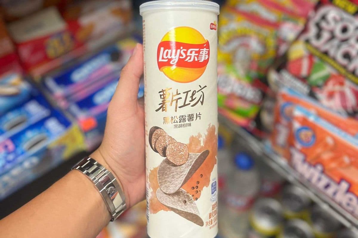 (China) Lay's Black Pepper Steak Truffle