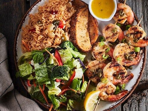 Crevettes grillées en brochette / Grilled Shrimp Brochette