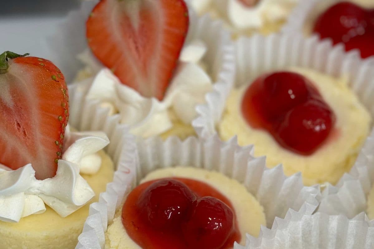 Mini Cheesecakes (4 pcs)