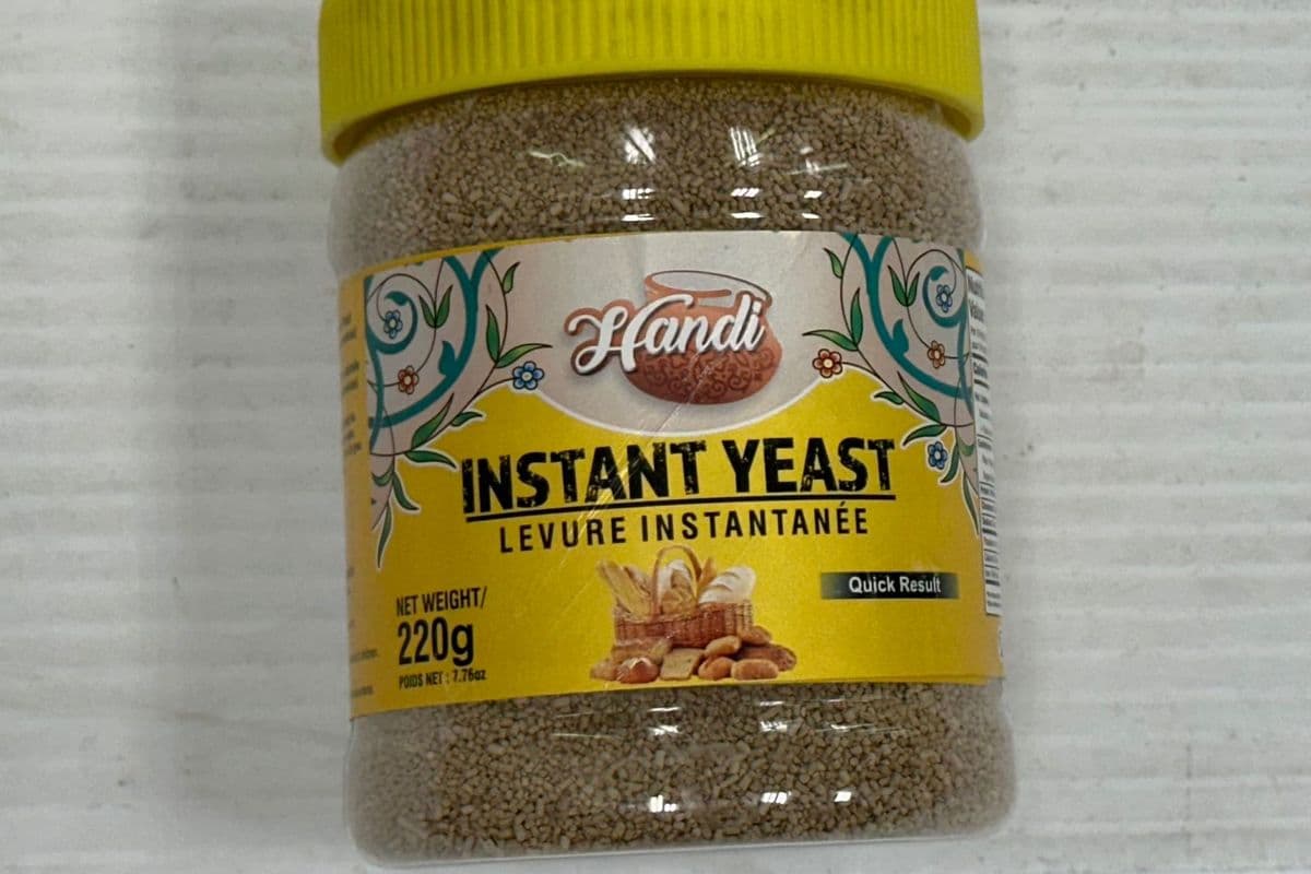 Handi Instant Yeast (220 g)