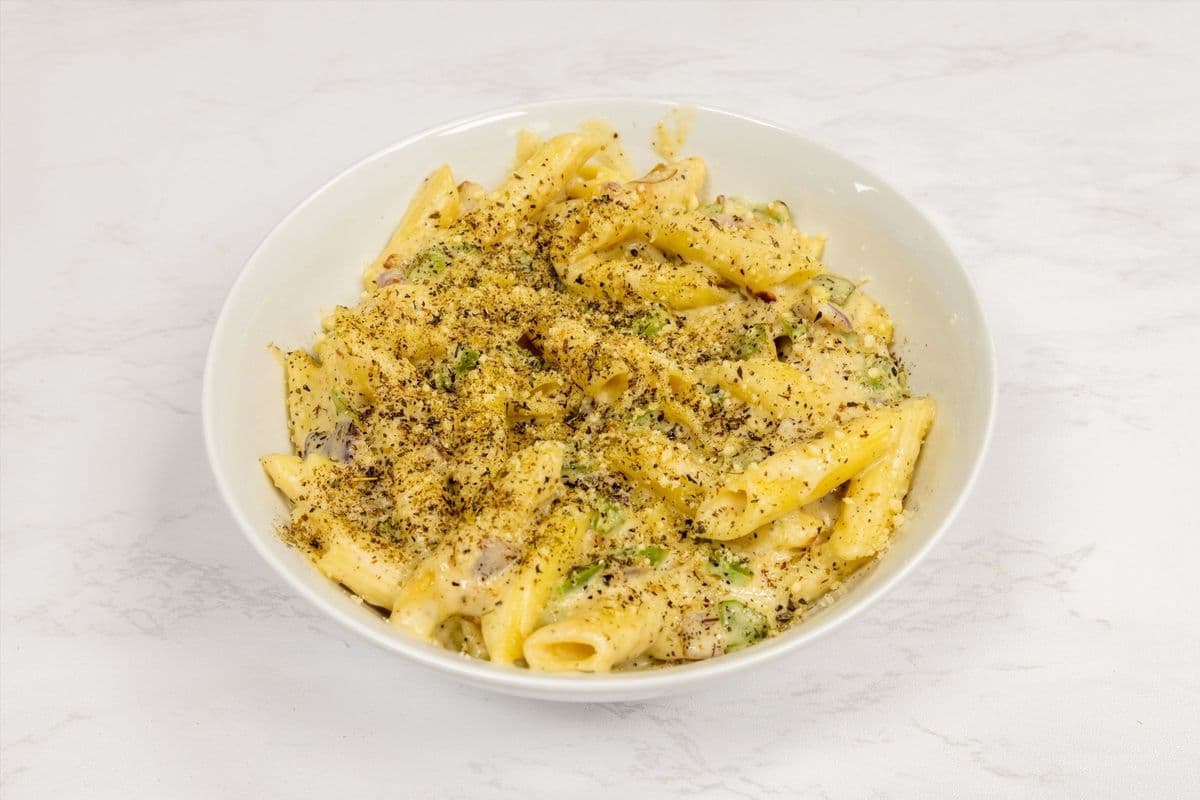 White Sauce Pasta
