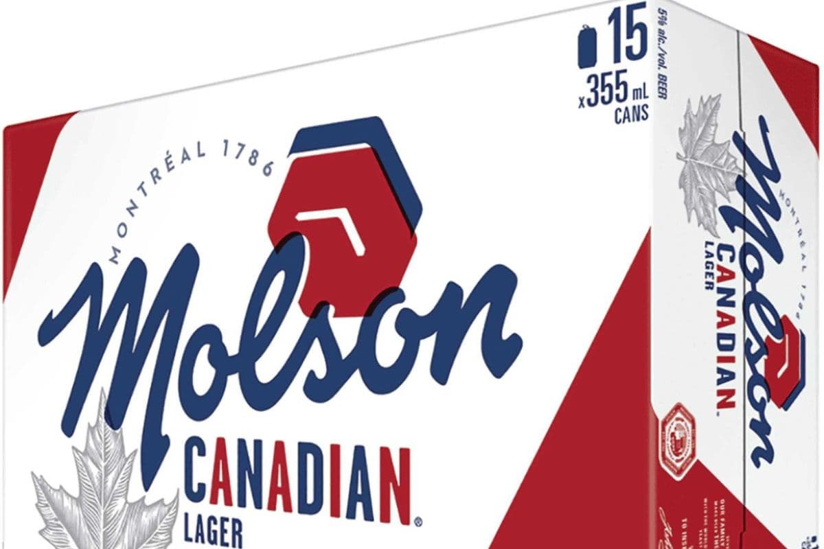 Molson Canadian (15 x 355 ml Can)