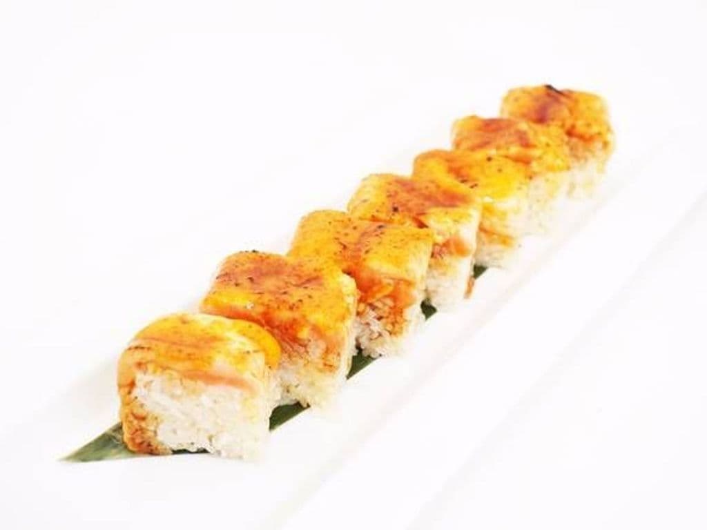 Aburi Spicy Salmon (7 pcs)