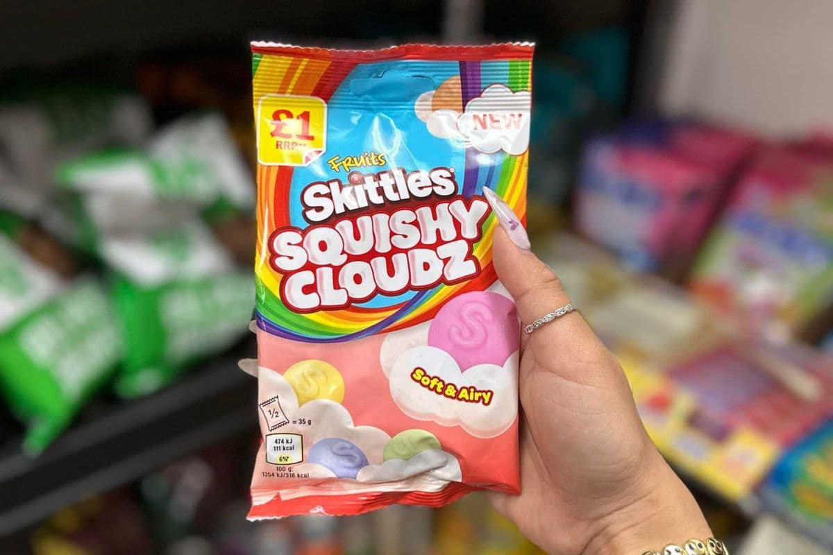 (Europe) Skittles Squishy Cloudz Fruits (70g)