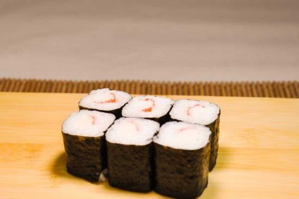 Crab Meat Roll (6 pcs)