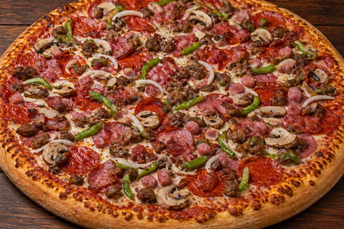 16" Works Pizza