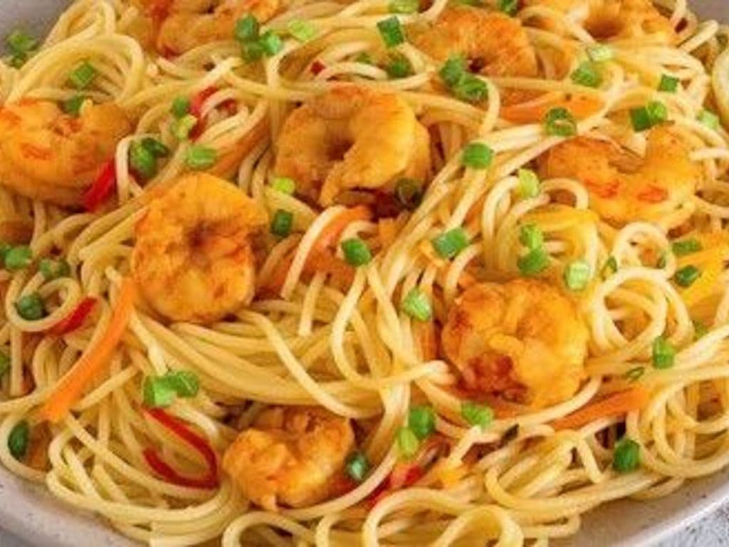 Shrimp Hakka Noodles