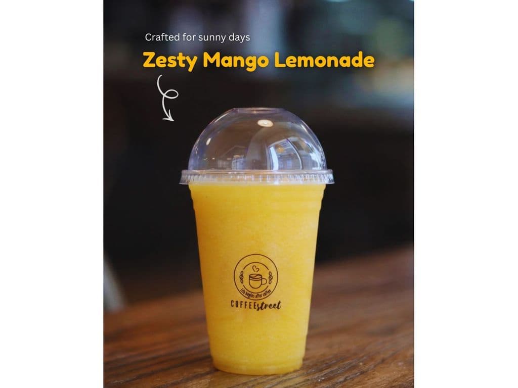 Zesty Mango Lemonade
