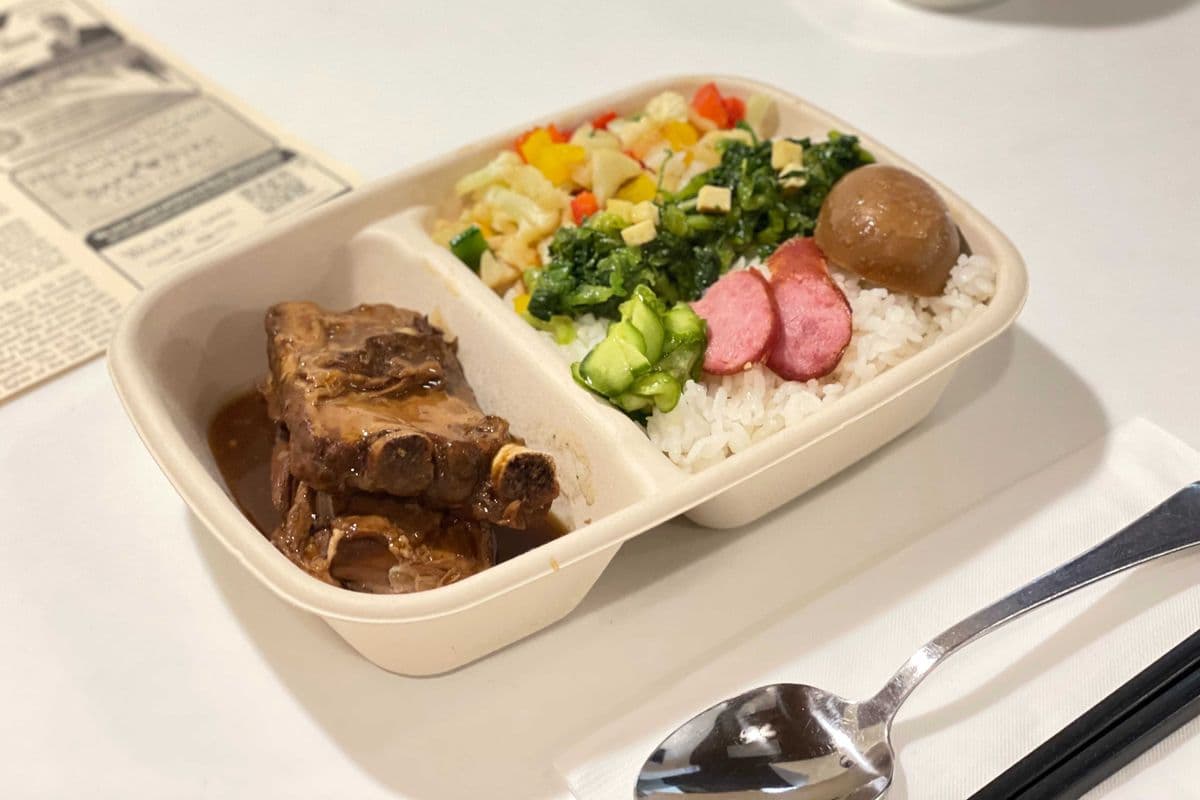 Braised Pork Rib 紅蔥豬排
