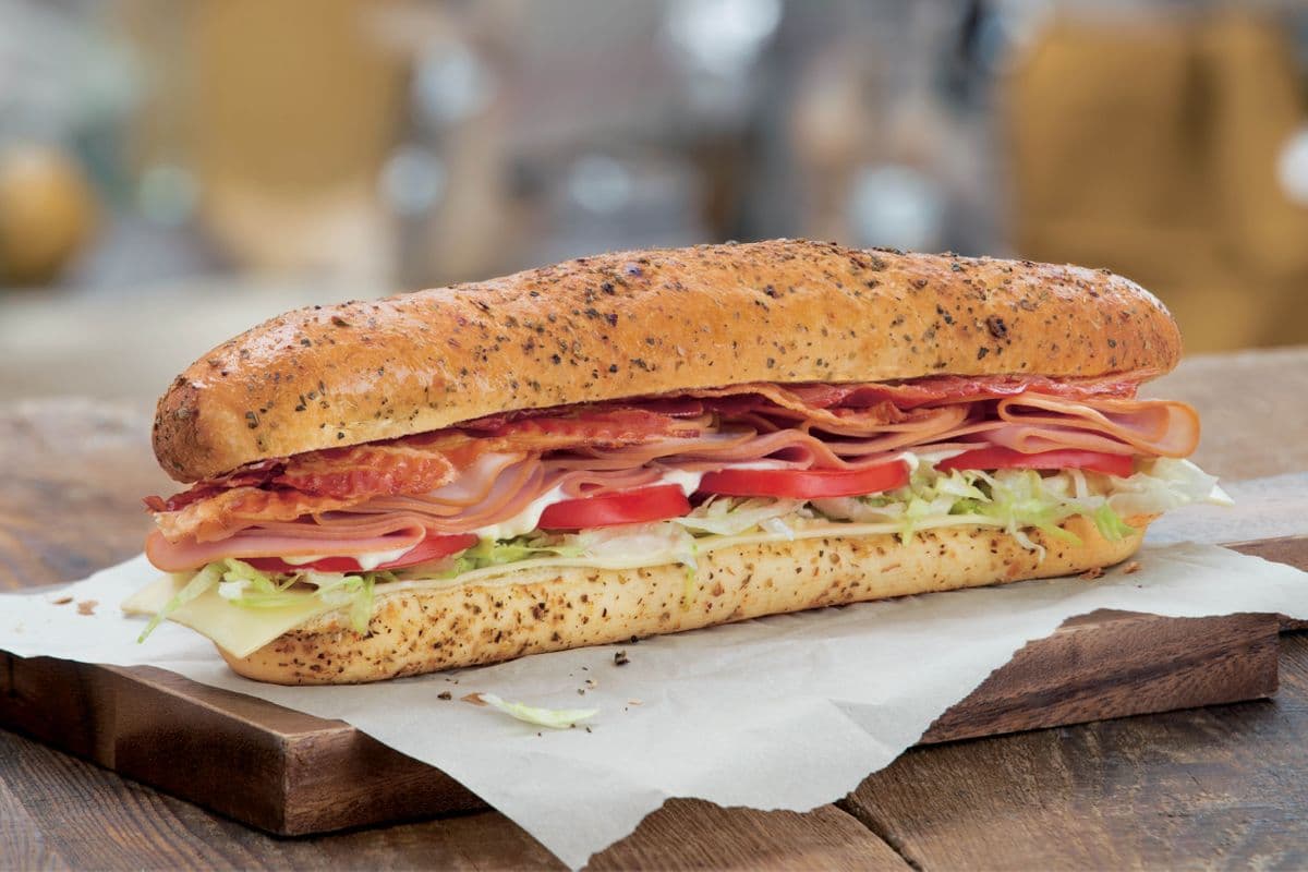 Large Canadian Club Signature Sub