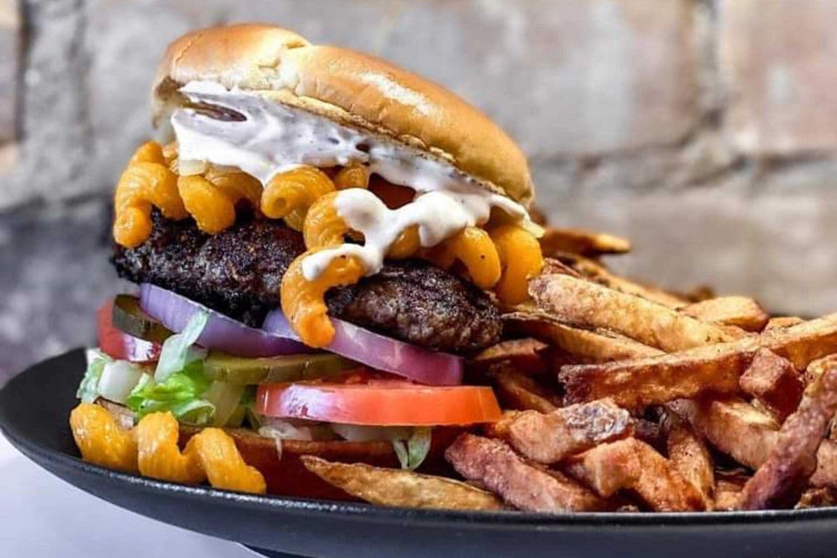 Cheezy Weezy Burger