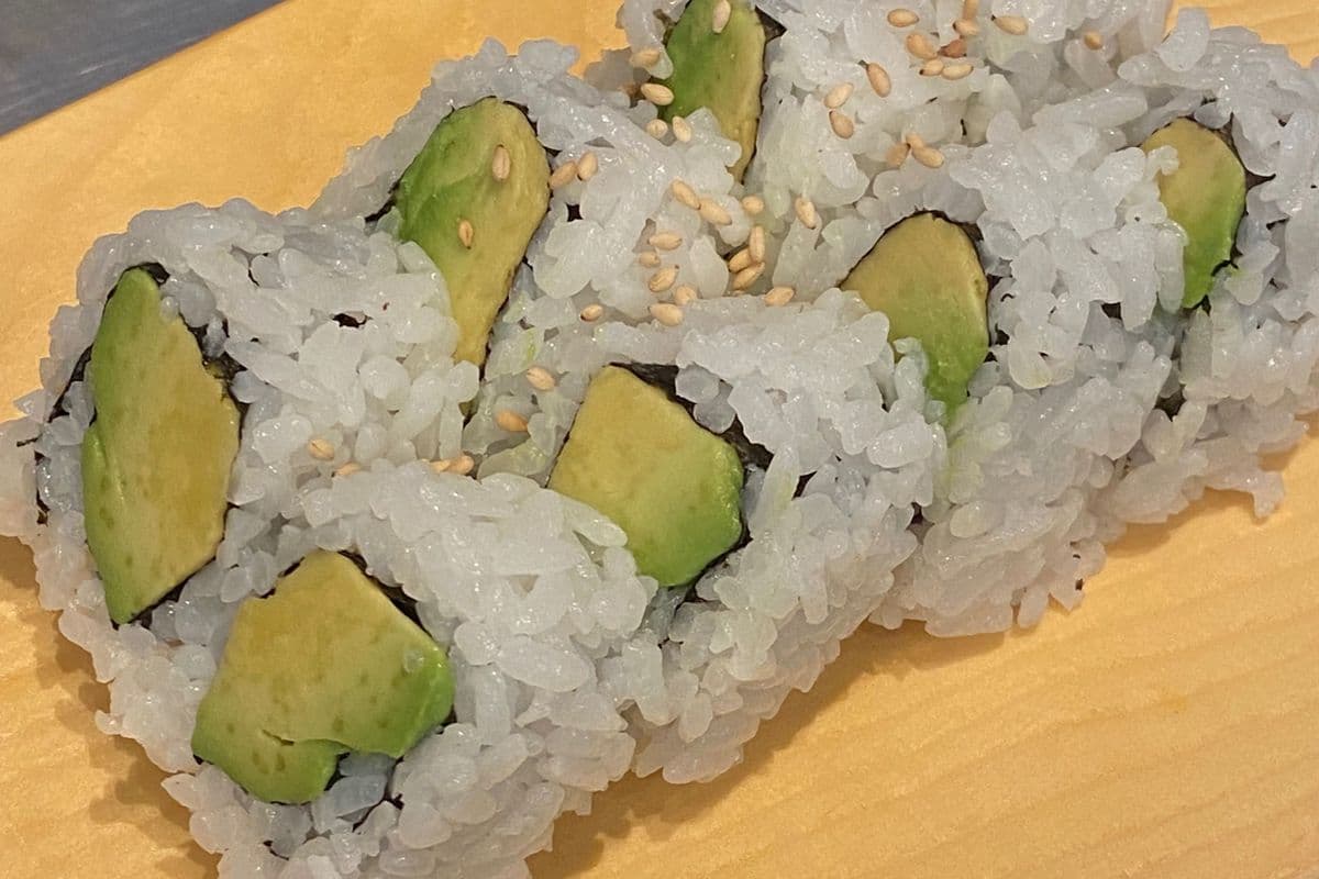 Avo Roll (Vegetarian)
