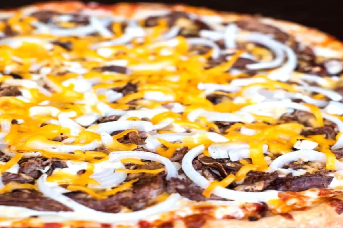 15" Stone-Baked Philadelphia Pizza