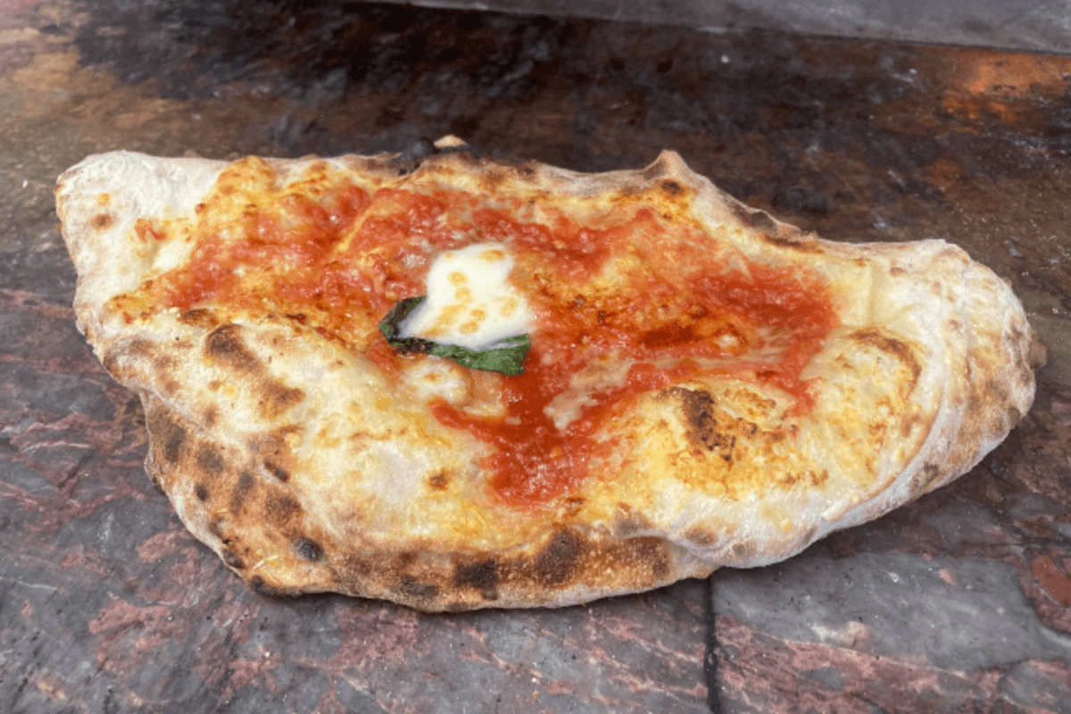 3 Cheese Calzone Pizza (Personal Size)
