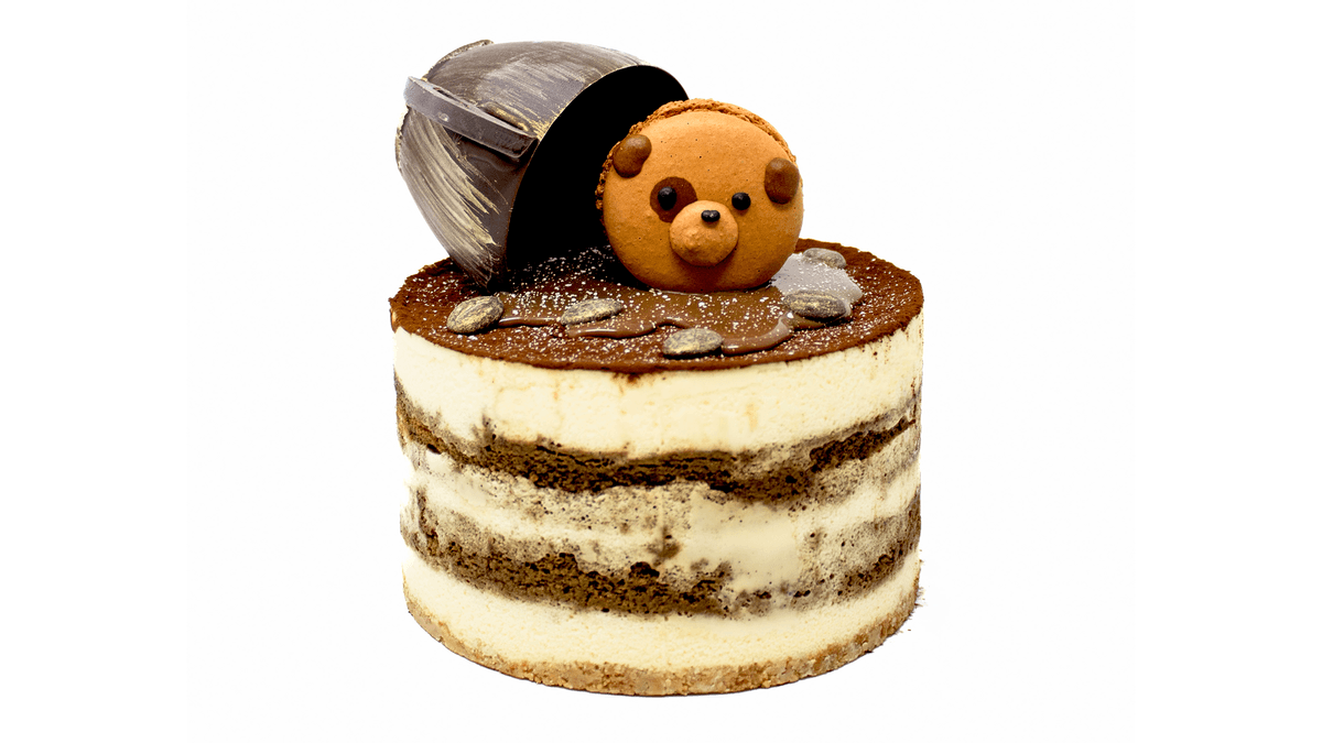 Vietnamese Coffee Tiramisu Cake
