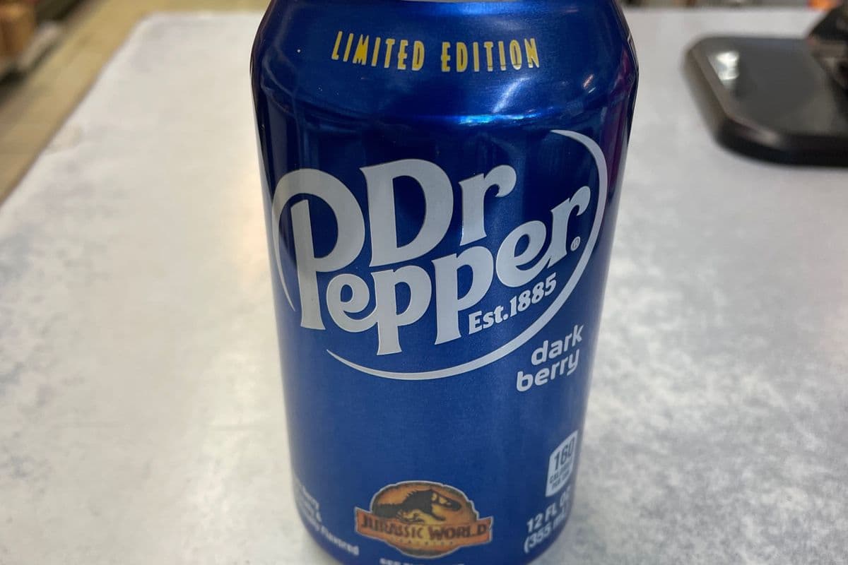 US Dr Pepper dark berry