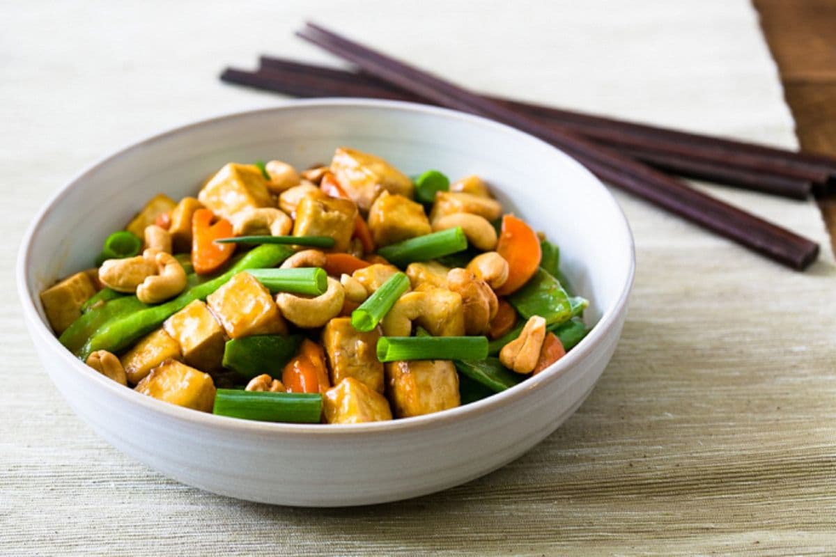 Chili Cashew Tofu 辣子腰果豆腐
