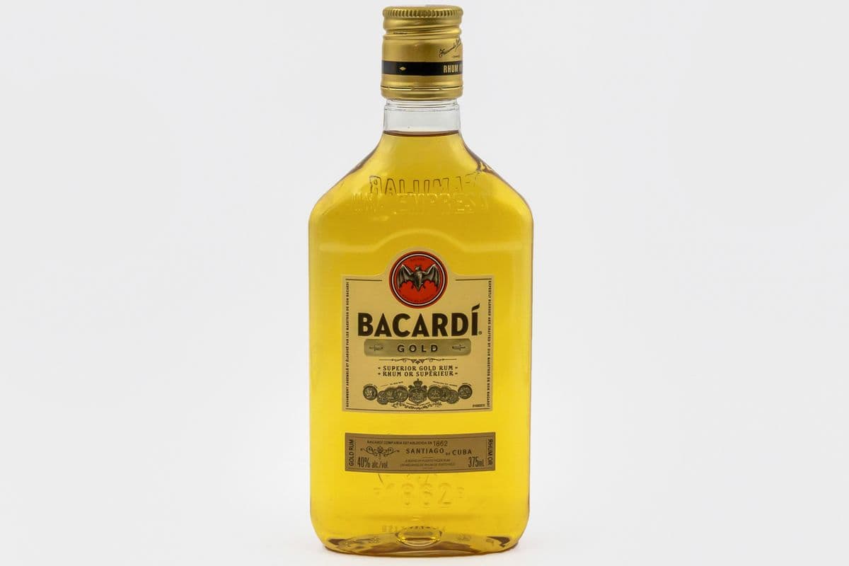 Bacardi Gold (375 ml) (1 x 375 ml)