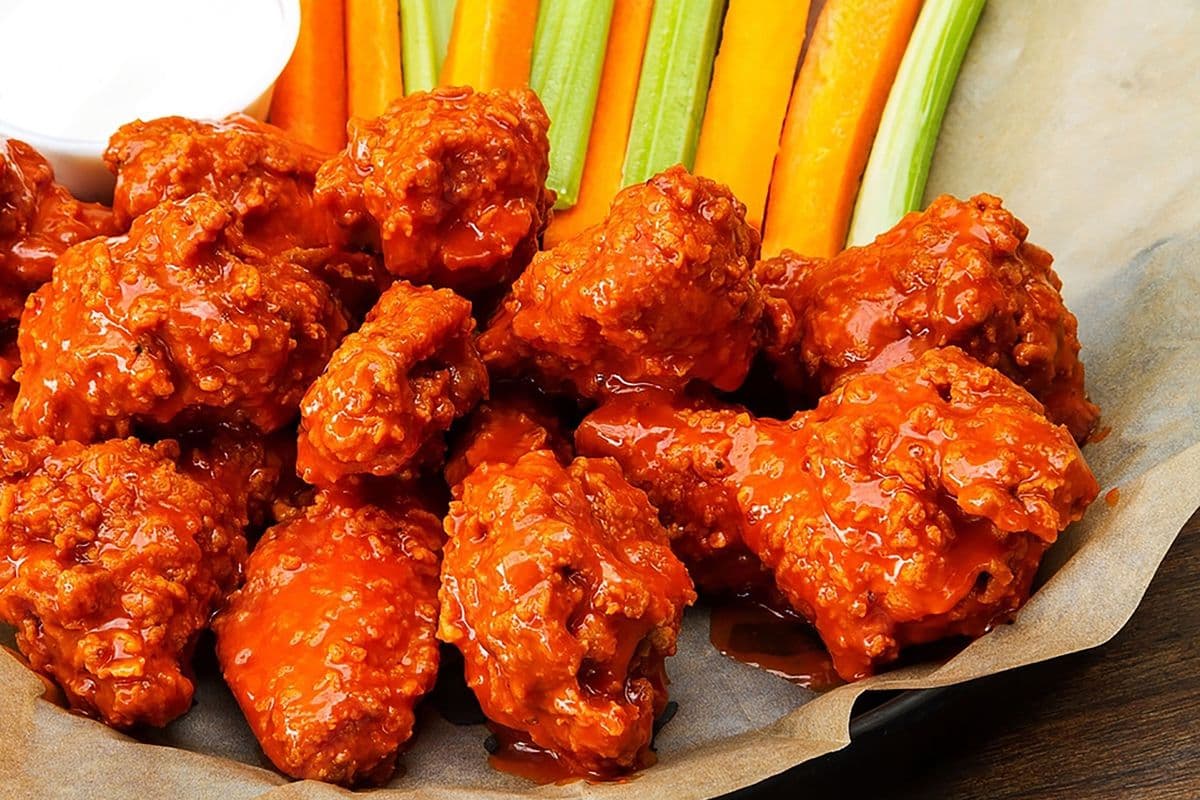 Jumbo Devil Spicy Wings (1 lb )