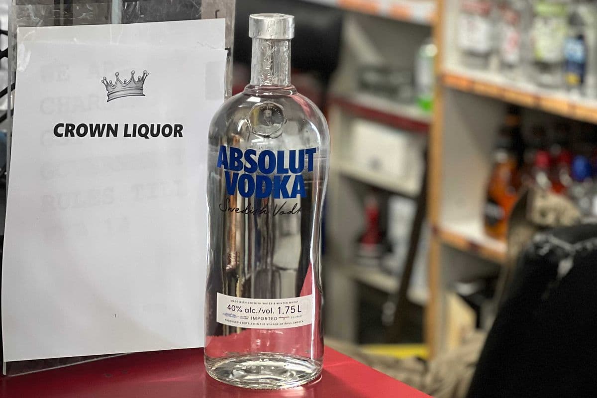 Absolut Vodka (1.75 L) (1 x 1.75)
