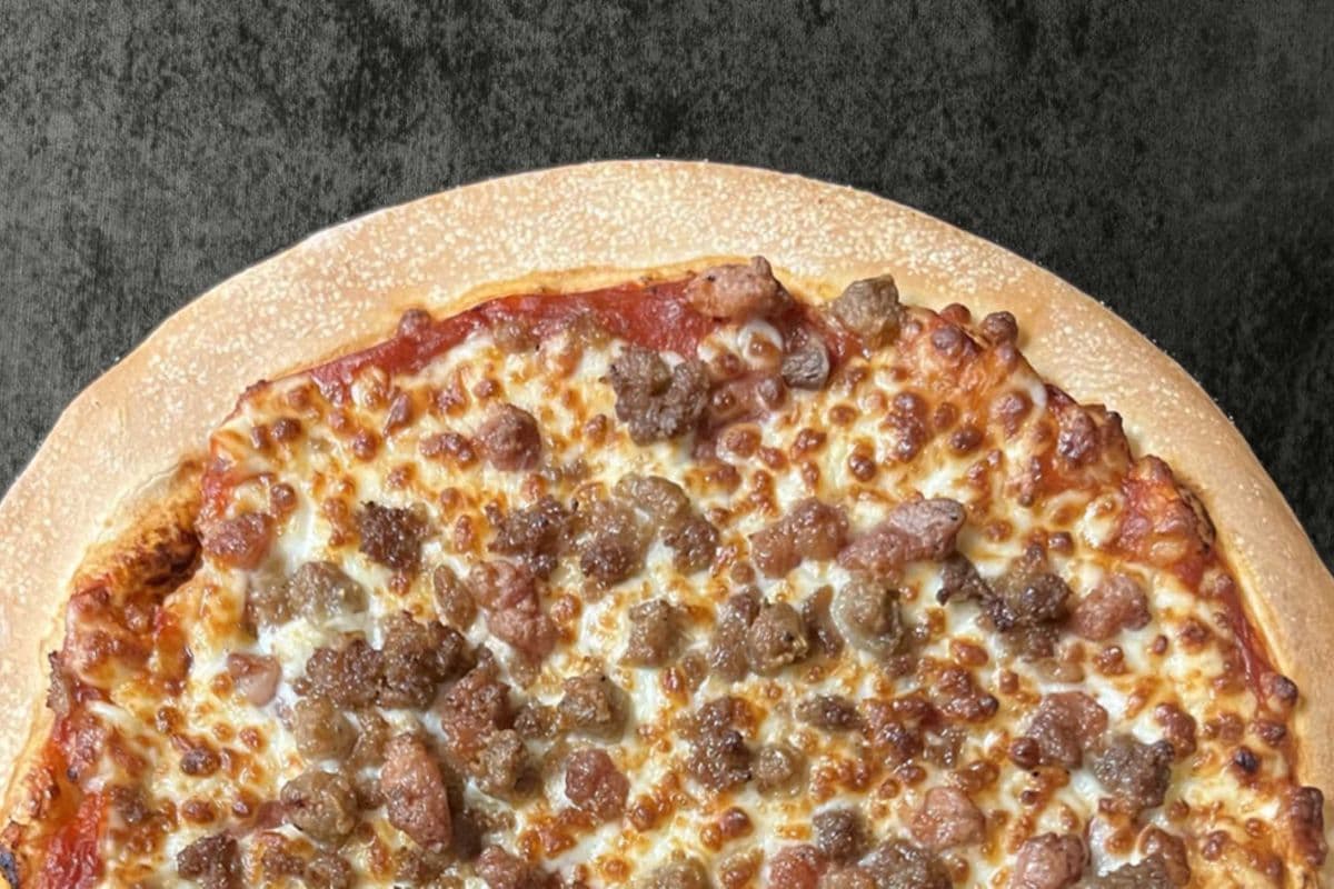 Jumbo Meaty Pizza