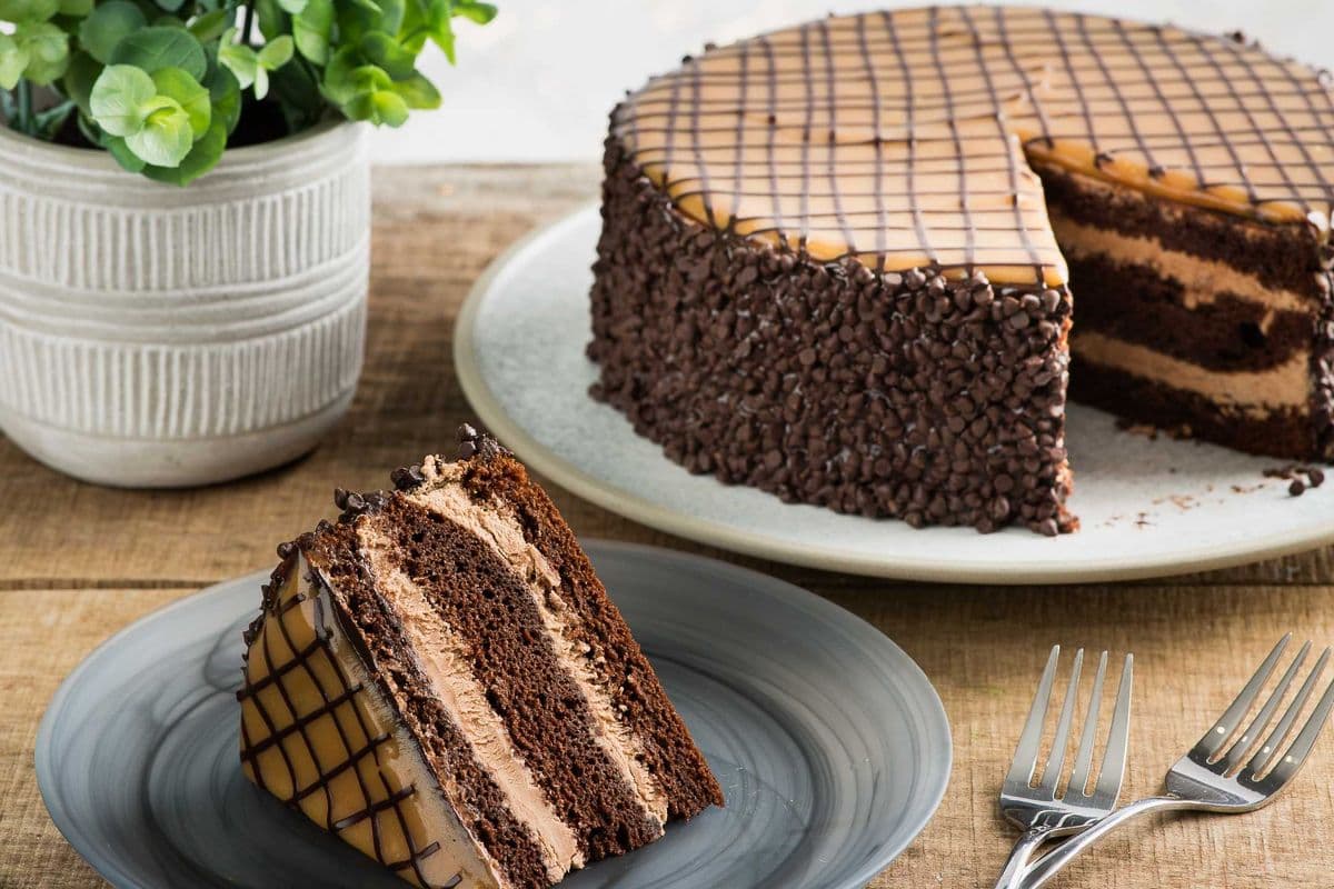 8" Milk Chocolate Caramel