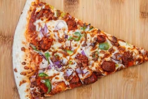 Siracha Chicken Pizza