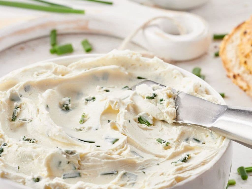 Fromage à la créme à la ciboulette