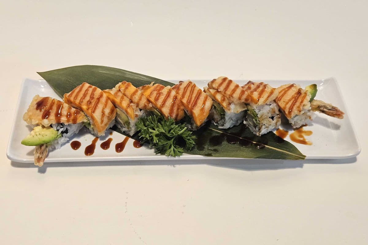 Yam Dragon Roll (8pcs)