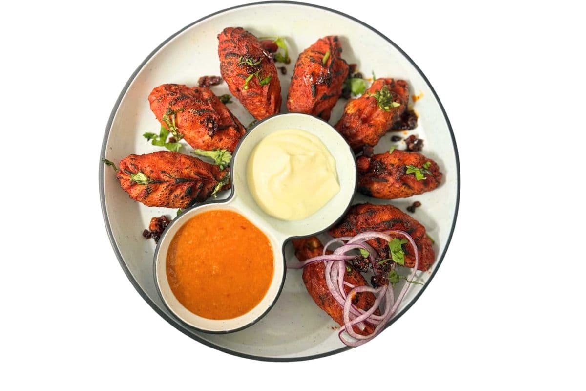 Tandoori Corn n Cheese Momos (8 Pcs)