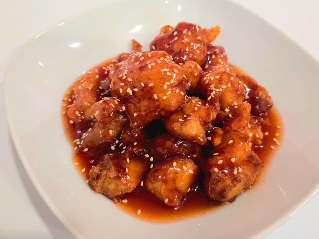 Sweet & Sour Chicken酸甜鸡柳