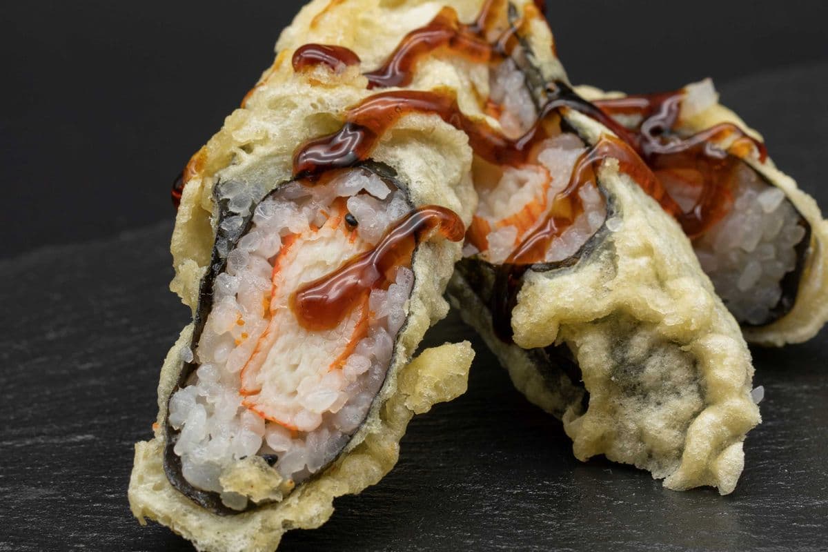 157. Deep-Fried Salmon Roll (6 pcs)