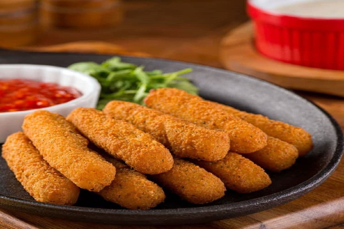 Mozzarella Cheese Sticks (5 pcs)