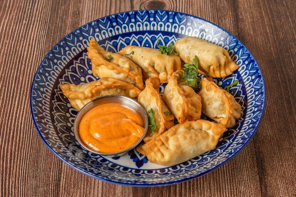 Veg Momos (fried)