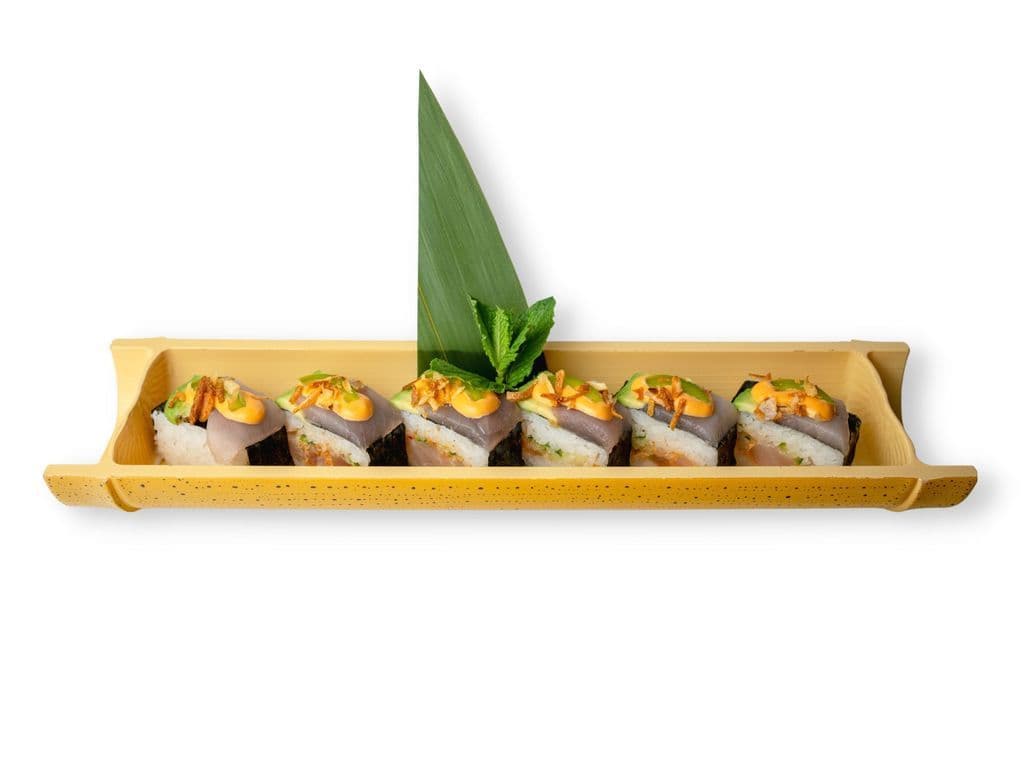 Spicy Tuna Oshi Sushi (6pcs)