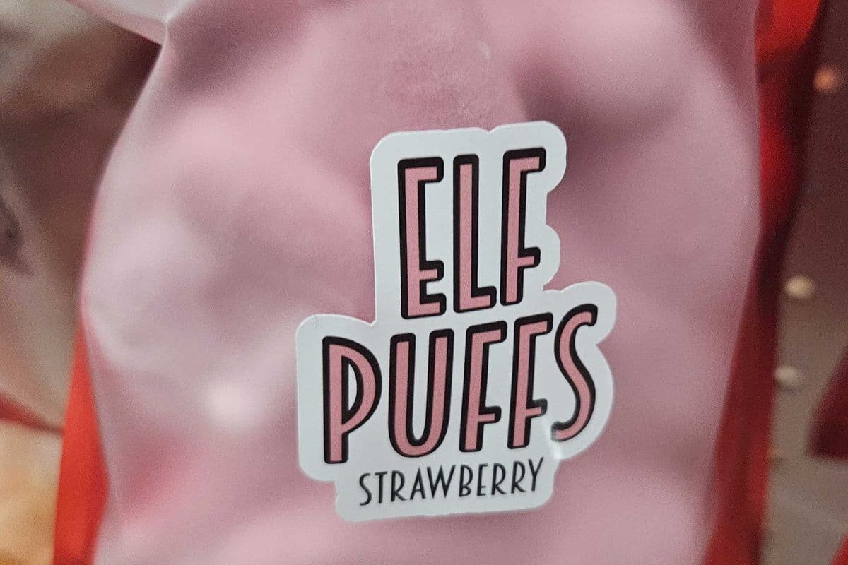Elf Puffs - Strawberry