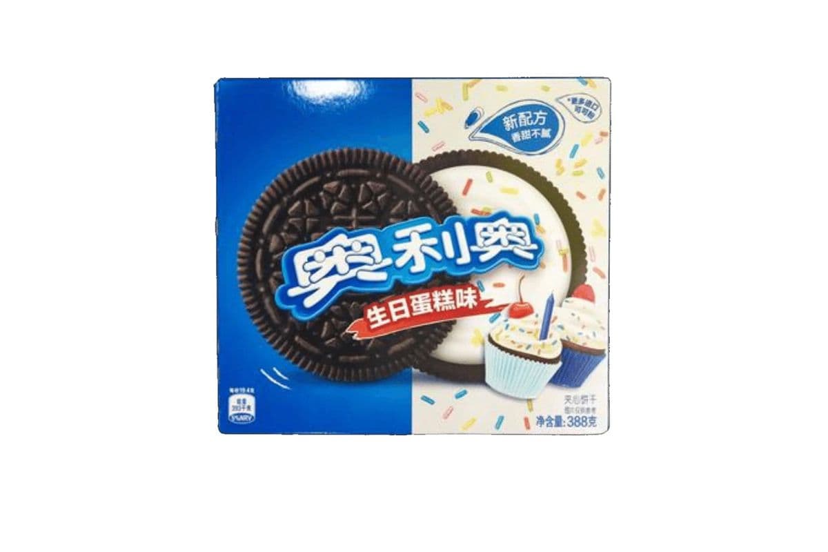 Oreo Sandwich Biscuits Birthday Cake Flavour