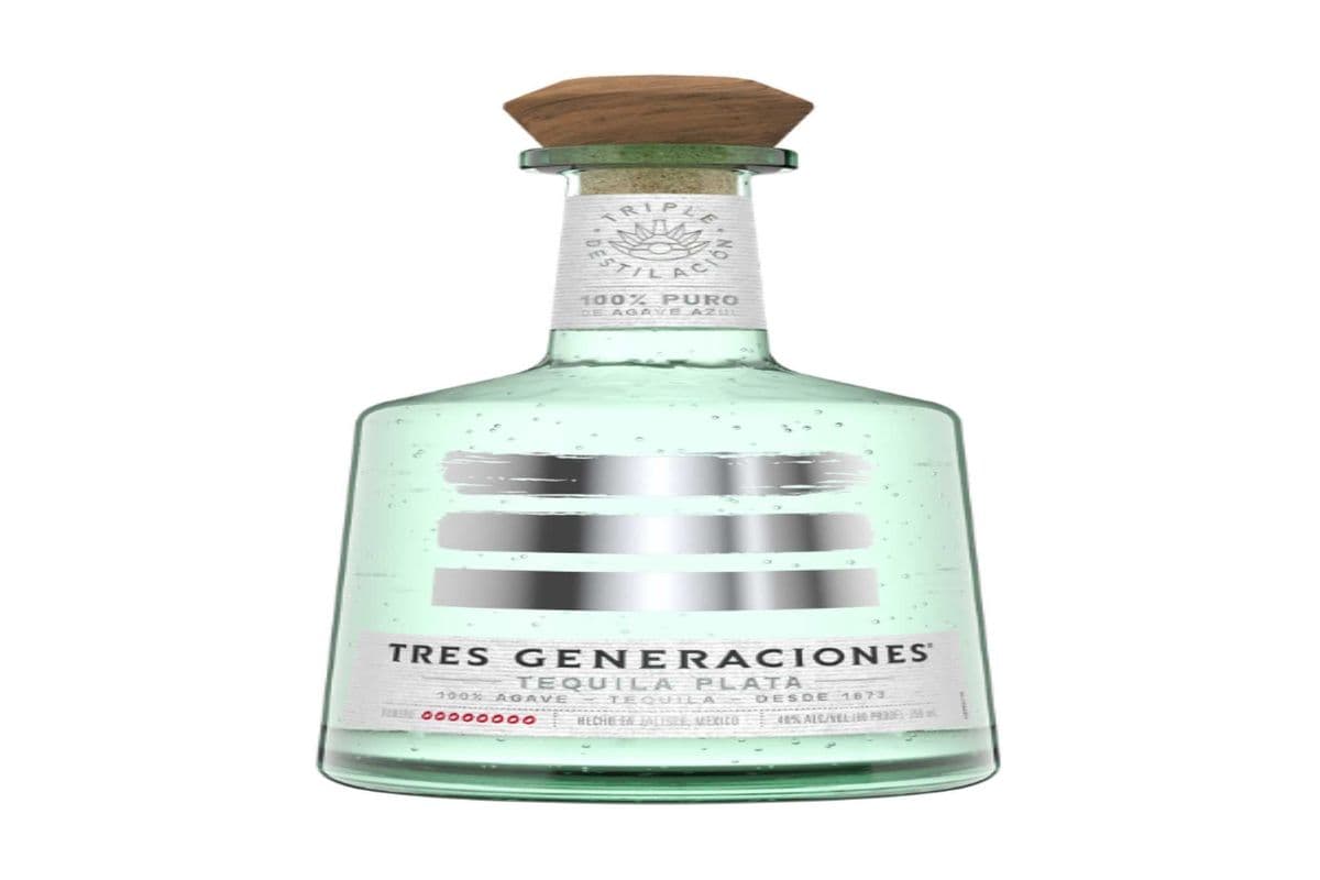 TRES GENERACIONES PLATA (1 x 750ML)