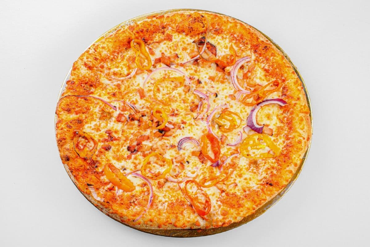 Butter Chicken Pizza