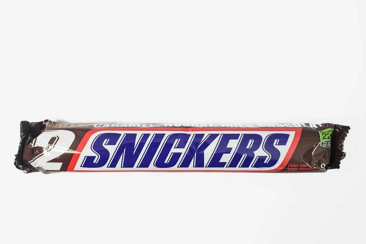 SNICKERS (93g) (220 Cal)