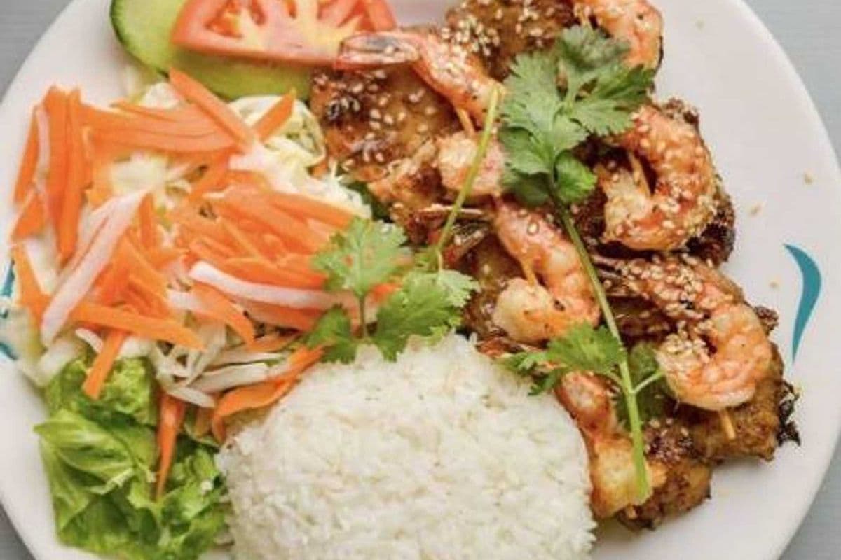 64. Rice with Grilled Prawns and Lemongrass Pork Slices